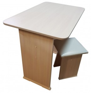 Кухонный стол ЛДСП + 2 табурета в Урае - uray.mebel-74.com | фото